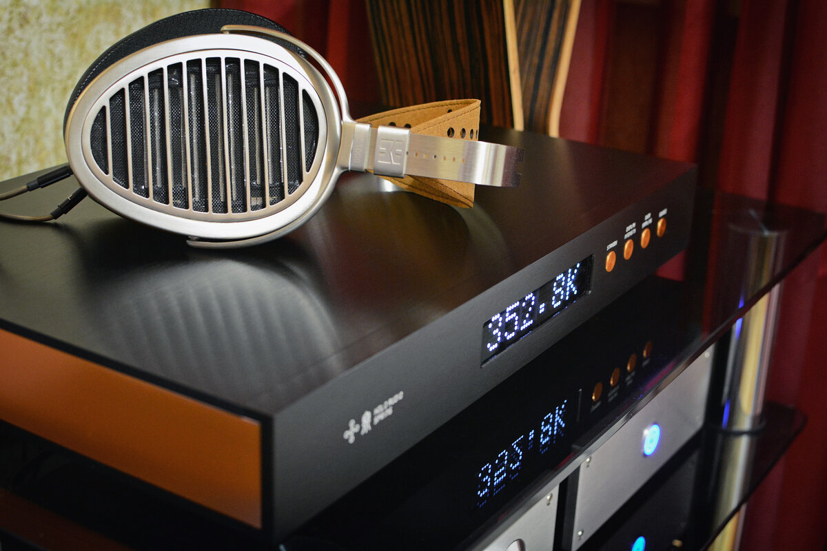 HiFiMan HE1000 V2 и Holo Spring