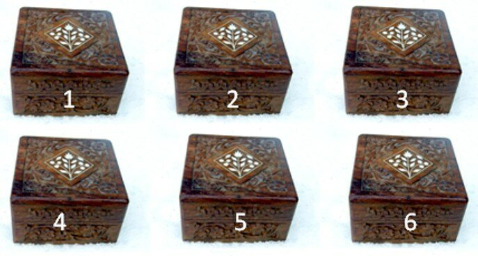 Выбирать можно только одну коробочку.