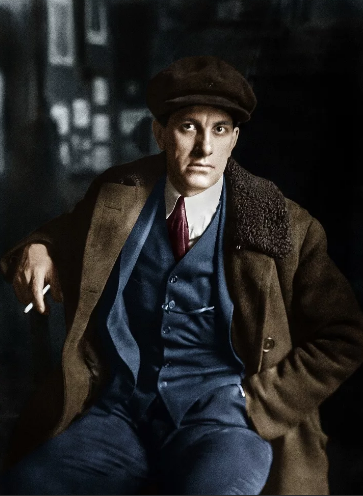 Маяковский