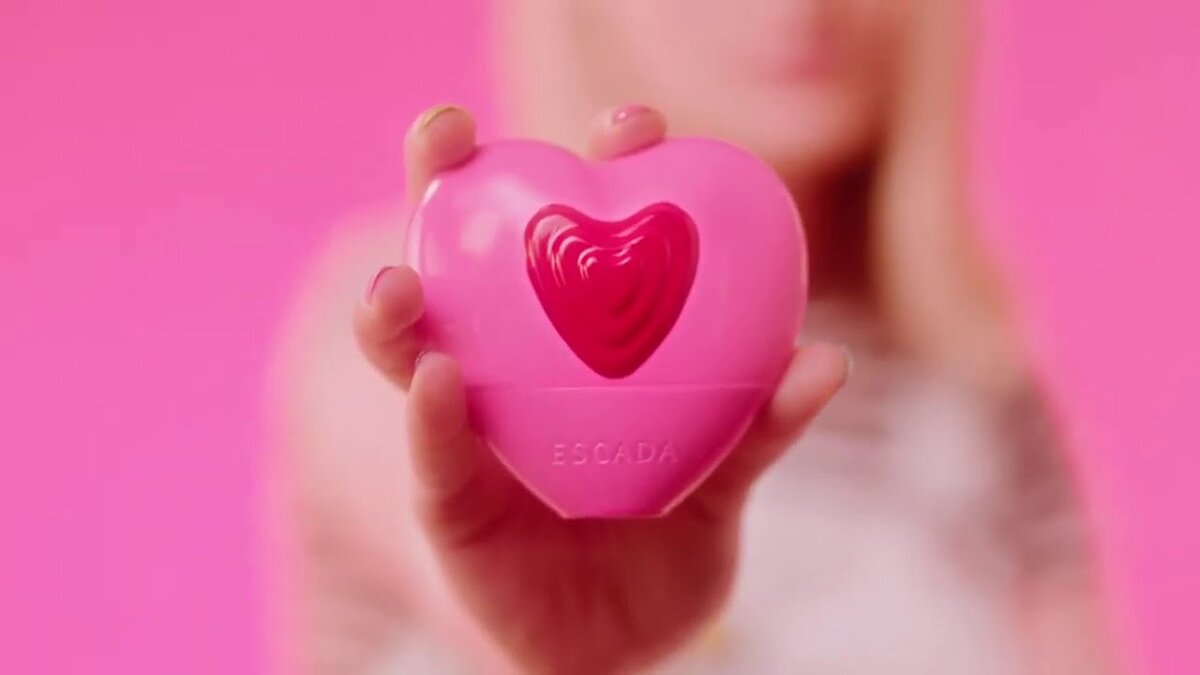 86. Escada Candy Love - сладкое наслаждение, от которого не поправишься. 