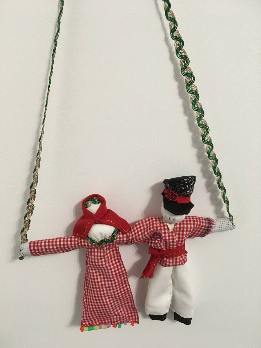 Неразлучники - оберег семейной пары