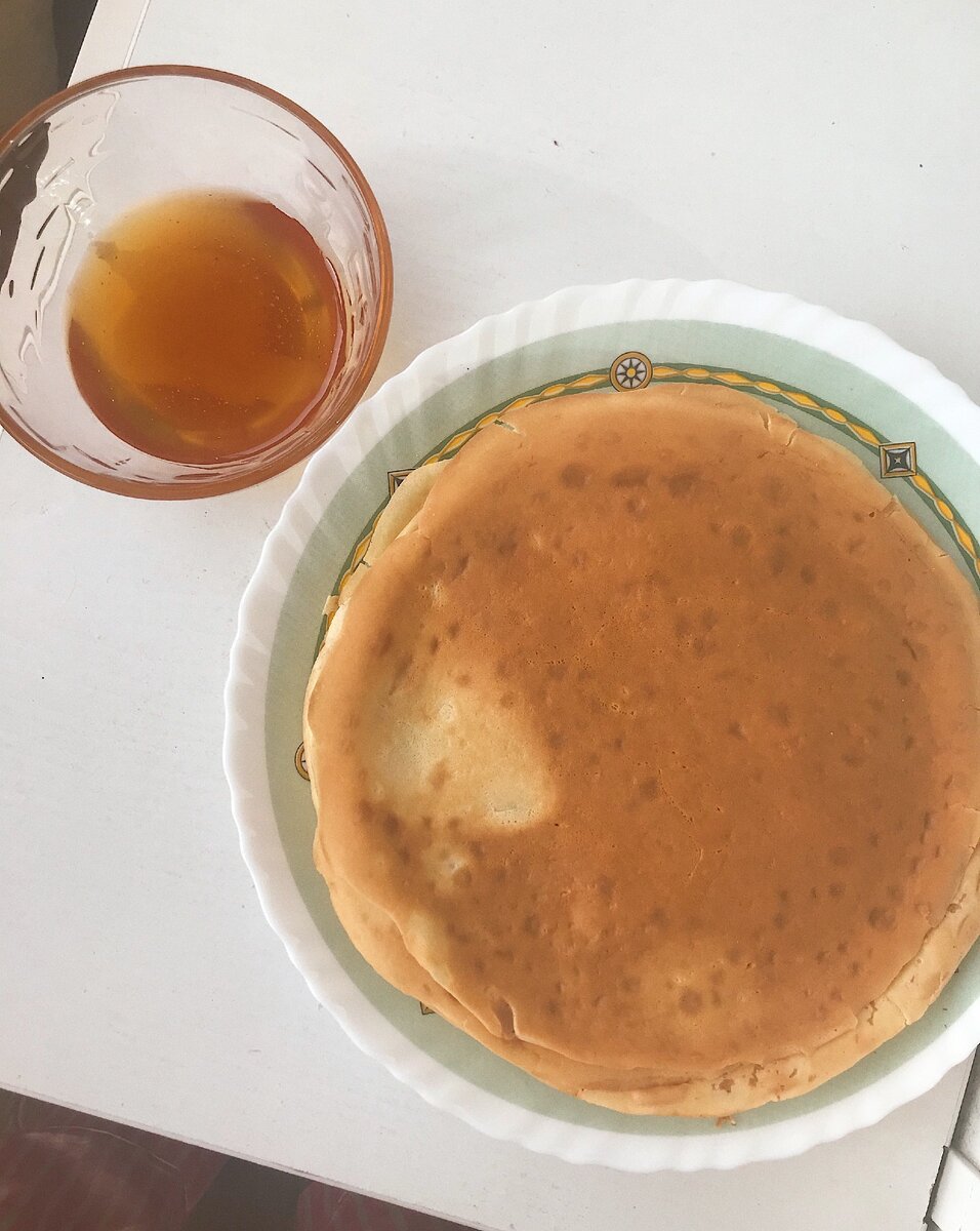 Блины с мёдом
