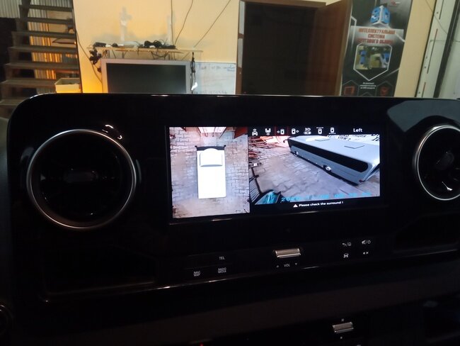 Установка системы кругового обзора на MERCEDES SPRINTER 