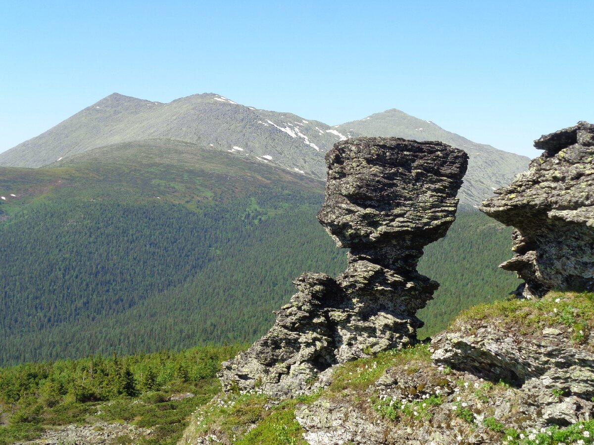Камни в уральских горах