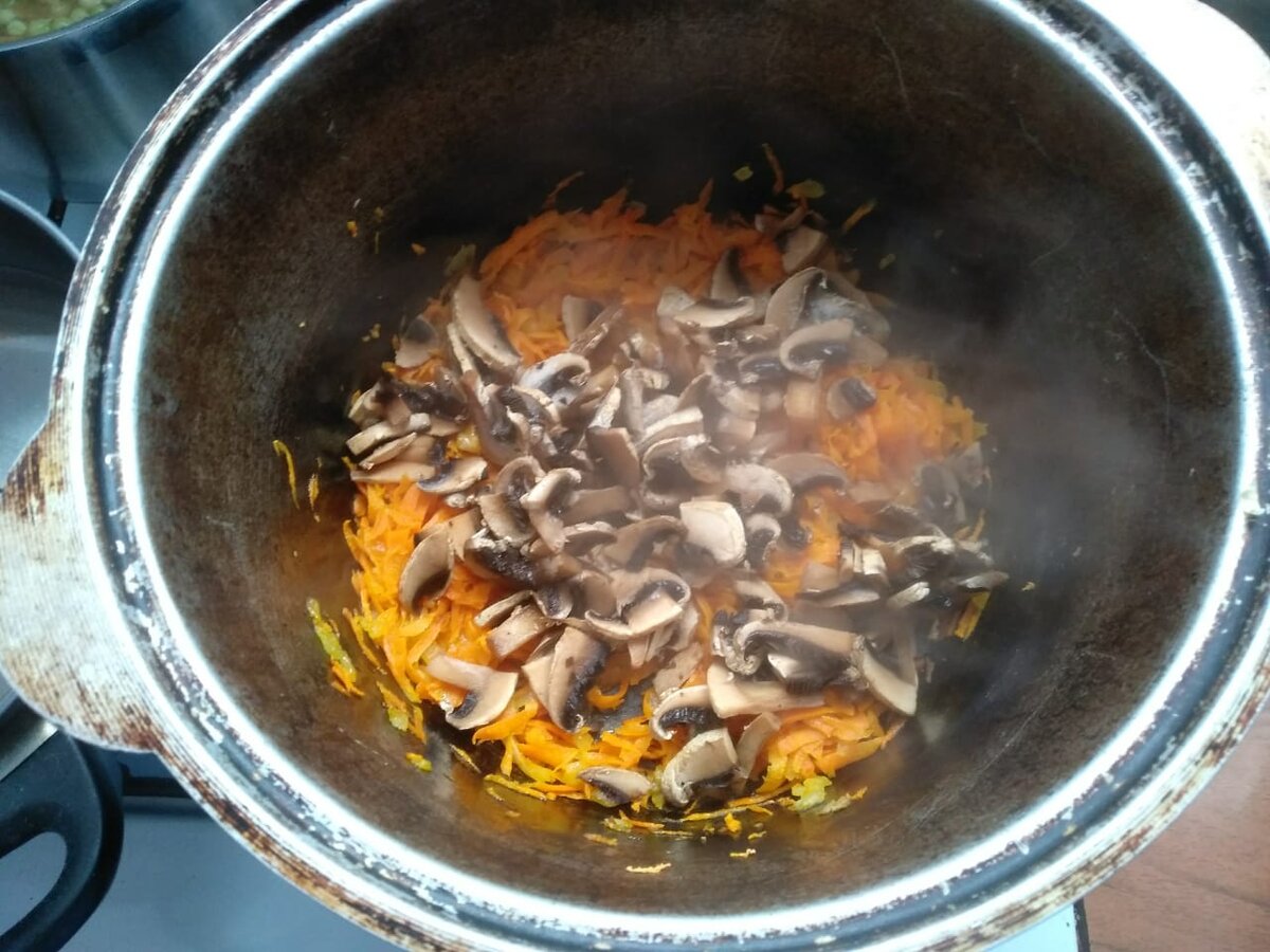 Если замороженные - можно не размораживать.