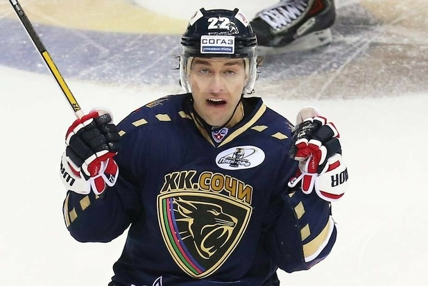 Михаил Анисин #22.