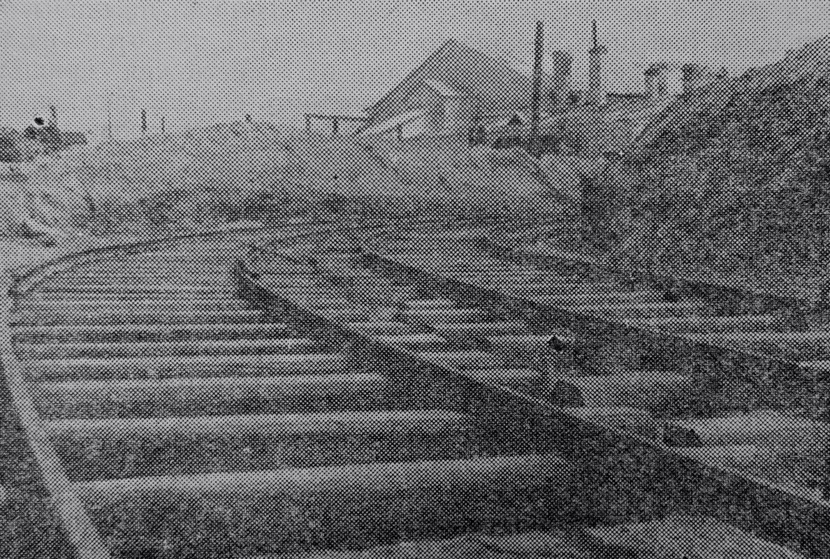 Разъезд на углу улиц 5 августа и Сарканармияс.