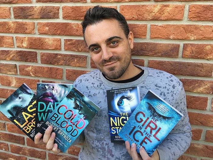 Писатель Роберт Брындза и его романы