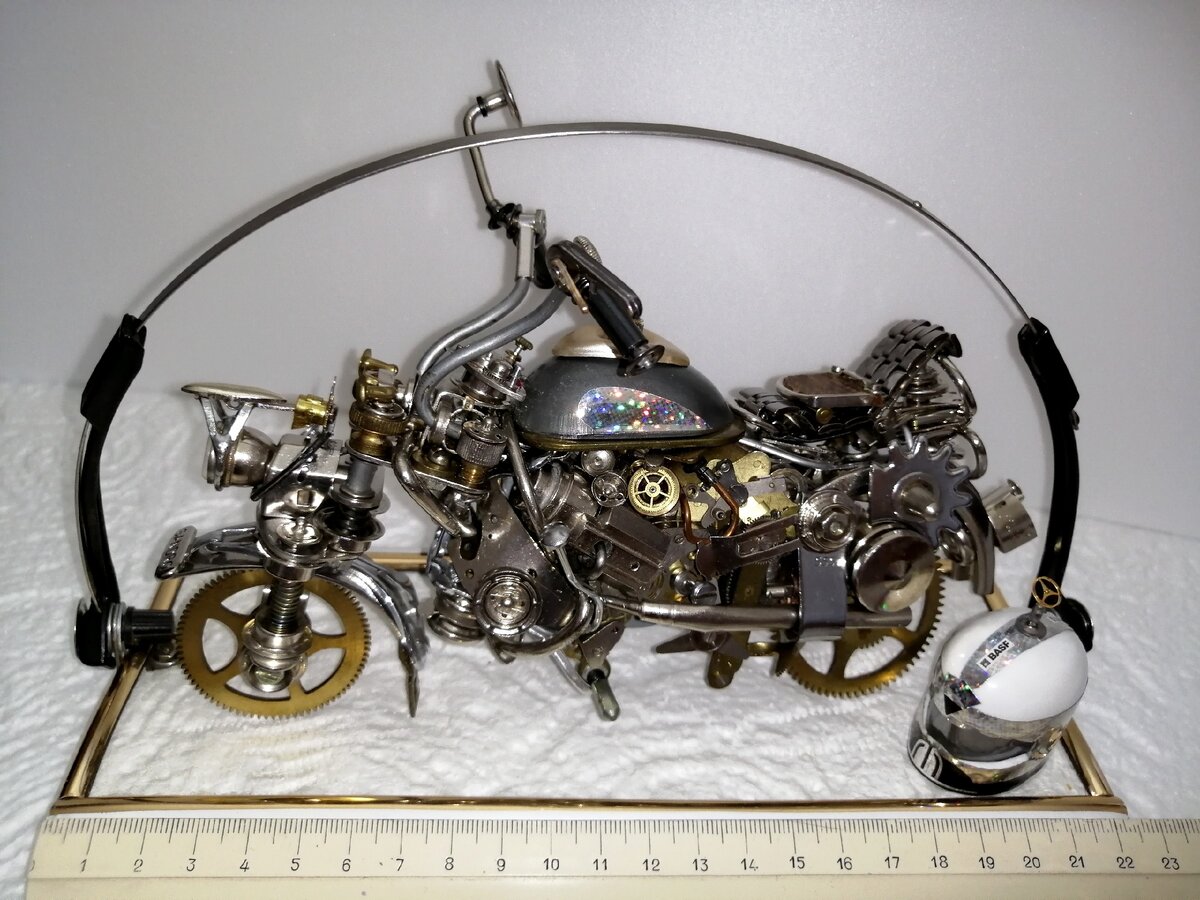 Мотоцикл ❀ «Motorrad» aus der Werkstatt des Meisters Badenweiler ❀