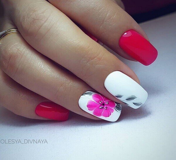 От бордового до нежно розового.