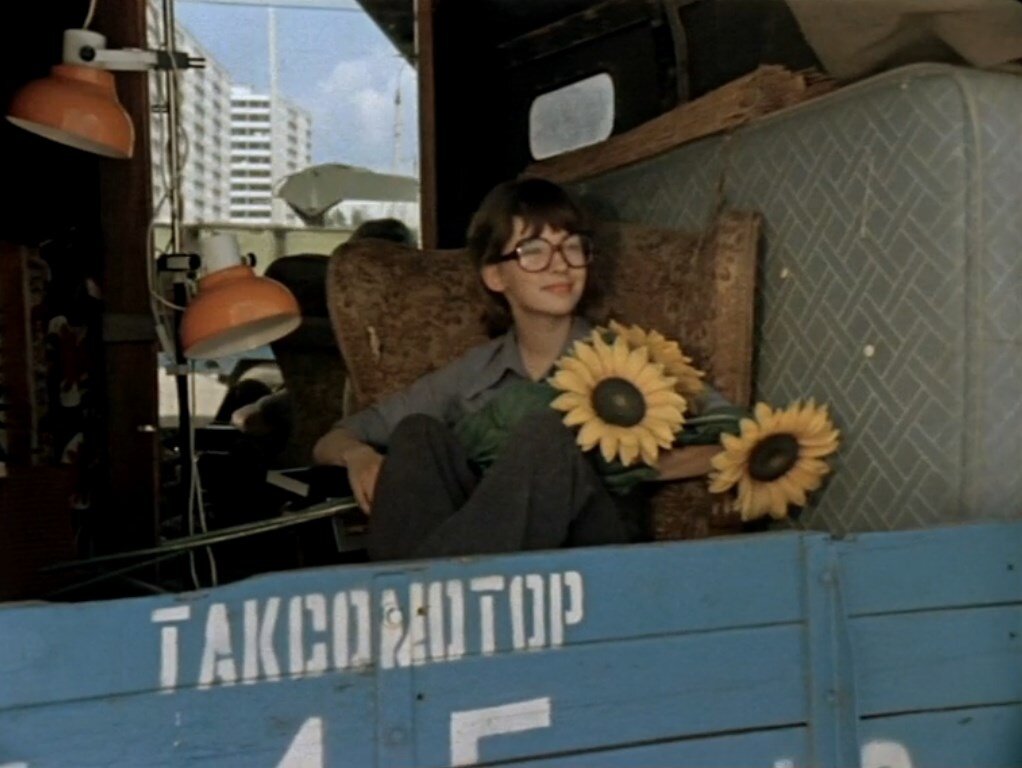 Кадр из к/ф "Вам и не снилось"