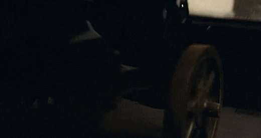 Эпизод из фильм "Брат 2". Заимствовано: https://i.yapx.ru/GyjoA.gif