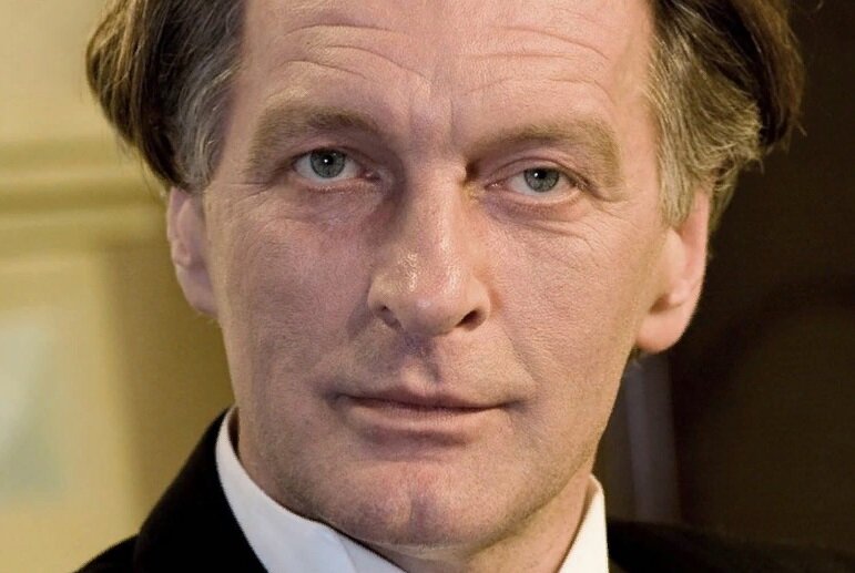 Сергей Колесников