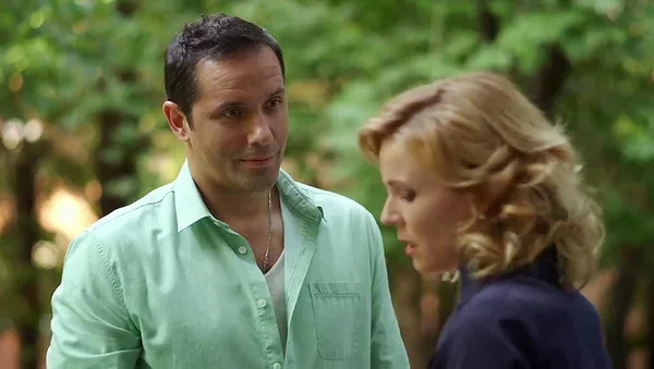 Александр Никитин и Мария Куликова в сериале "Парфюмерша" 2017 год