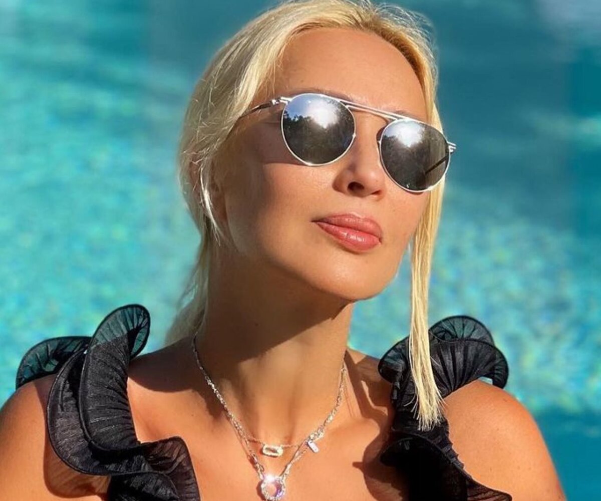     «Вы все с торсами дико меня бесите!»: Леру Кудрявцеву разозлили туристы на пляже в Болгарии