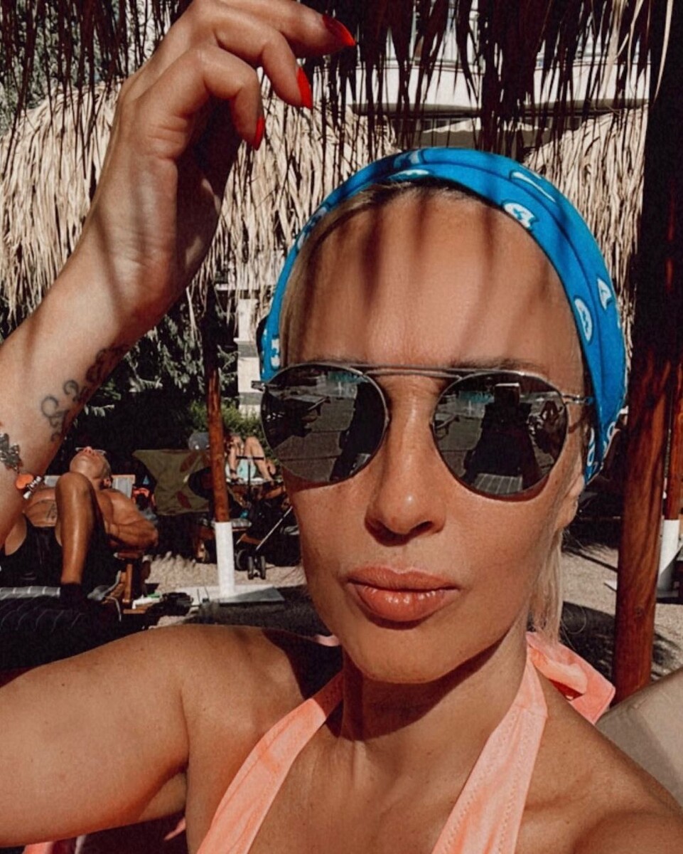    Лера Кудрявцева на пляже Соцсети Леры Кудрявцевой