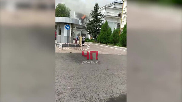 ВСУ обстреляли железнодорожный вокзал в Донецке. Видео © Telegram / Inside 🅉 Donetsk