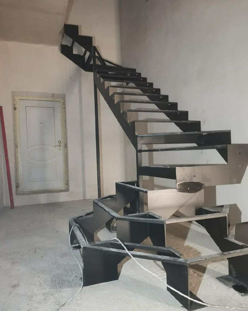 металлические Каркасы для лестниц