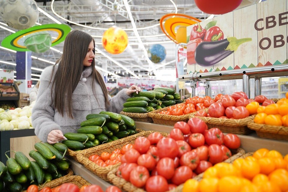     Огурцы подорожали на 10%, лук подешевел на 23%. Светлана МАКОВЕЕВА