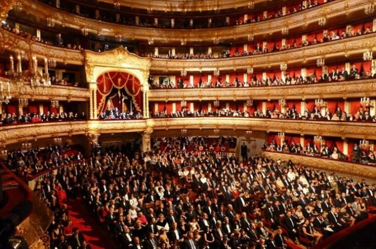    РИА Новости: угроза минирования Большого театра не подтвердилась