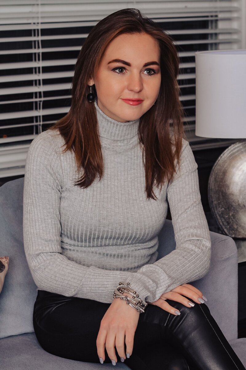 Наталья Молодых - вокальный тренер Онлайн школы вокала PRO Голос