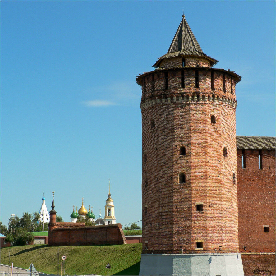 Маринкина башня. Маринкина башня в Коломне. Коломенский Кремль Маринкина башня. Маринкина и Грановитая башня в Коломне. Грановитая башня (Коломна).