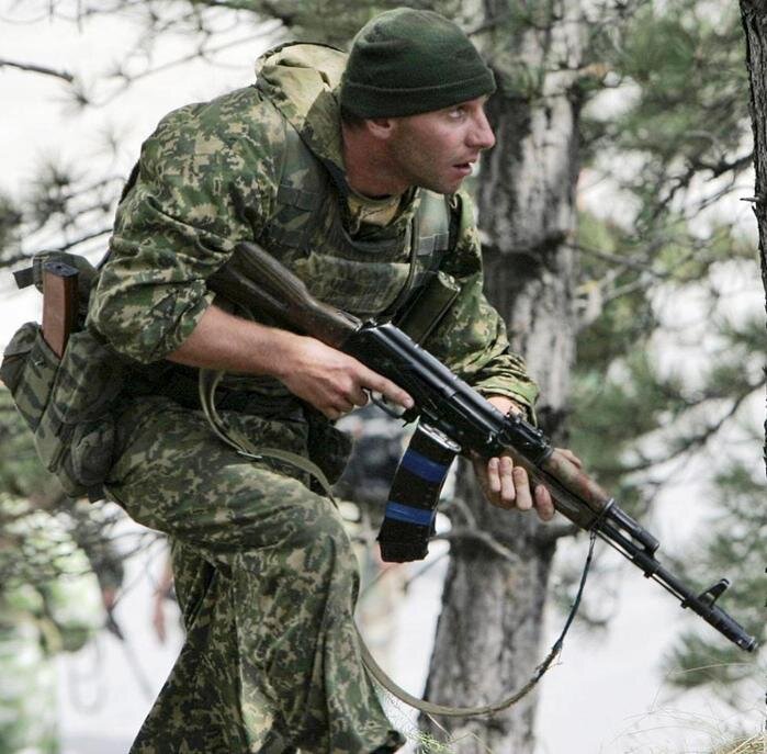 Спецназ ВДВ разведка. Разведка ВДВ РФ. Обмундирование спецназа ВДВ. Солдат разведчик.