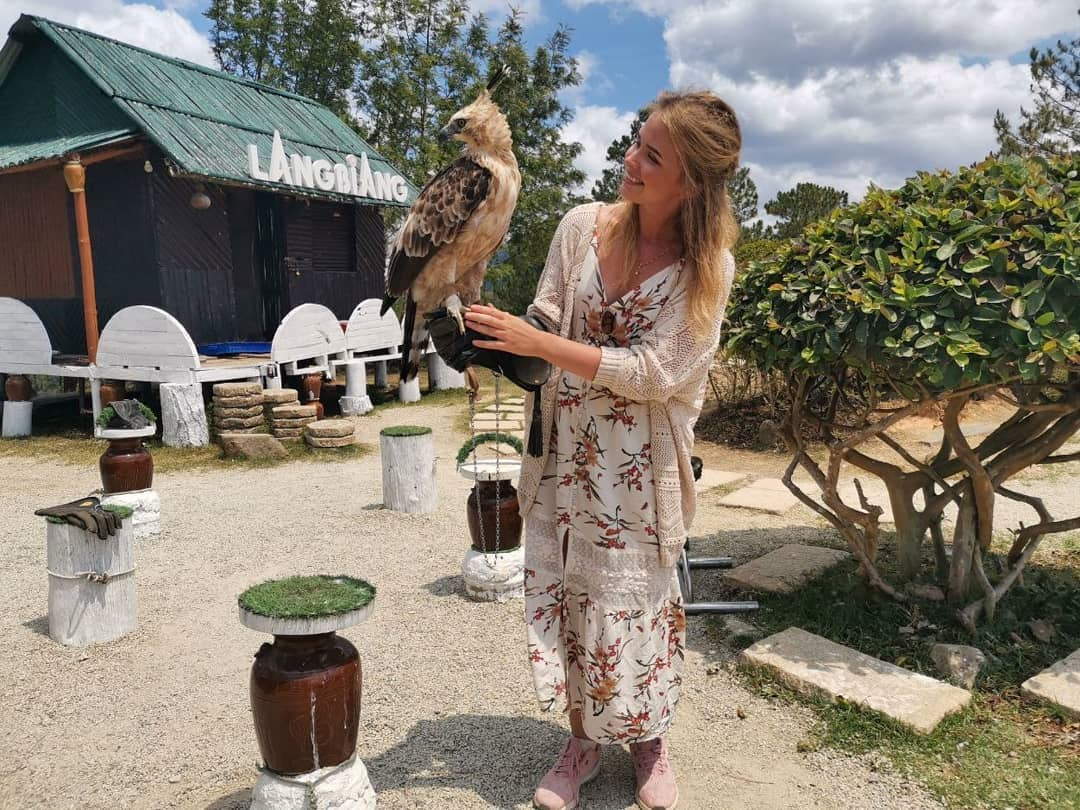 модель призналась. солнцезависимый. лайкни мир. лайкни мир аня. лайкни мир новое видео.