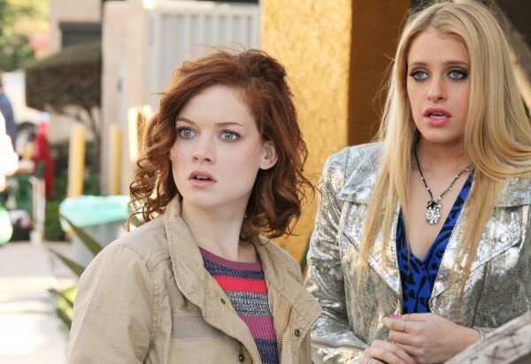 Сводные сестрички  Фото: Яндекс. Картинки