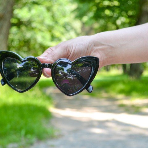 На выбор 8 цветовых решений