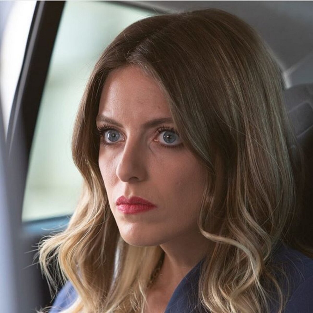 Селин пвмд. Селин постучись. Селин постучись. Серкан и селин. Селин пвмд.