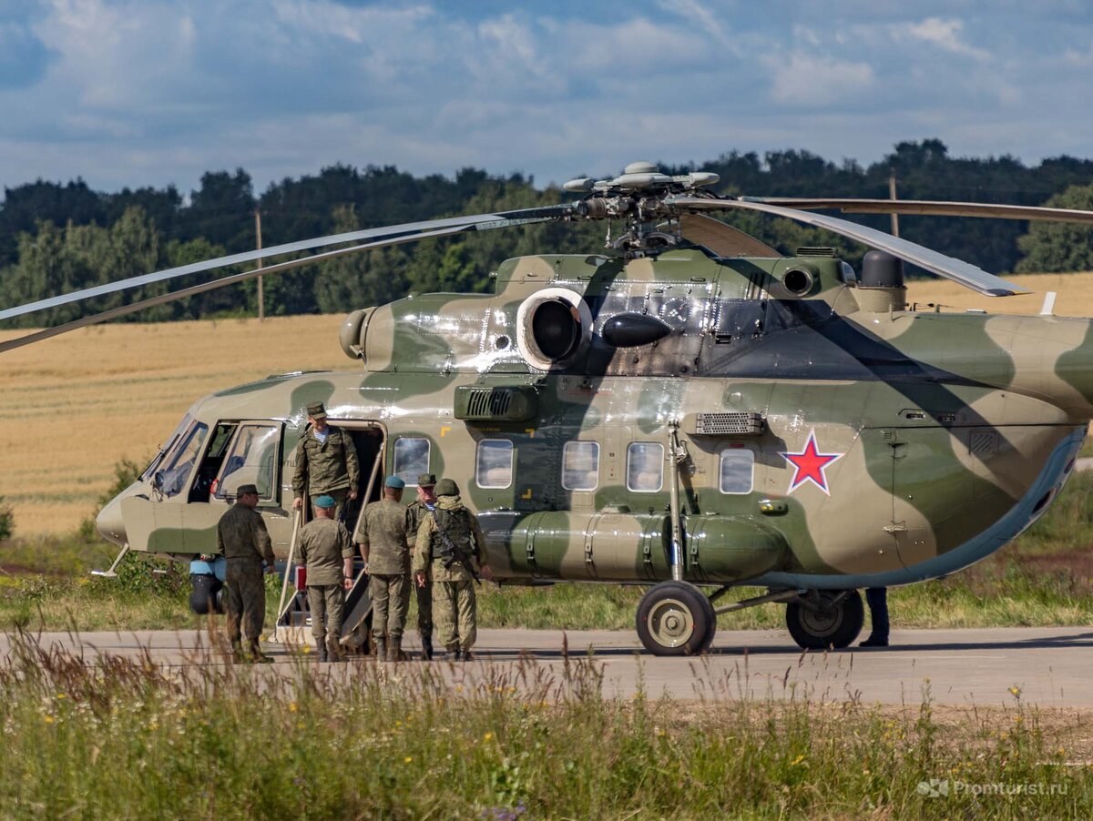 Ми-8АМТШ. Тот самый «Терминатор» на котором летает командующий ВДВ A.Н. Сердюков ???