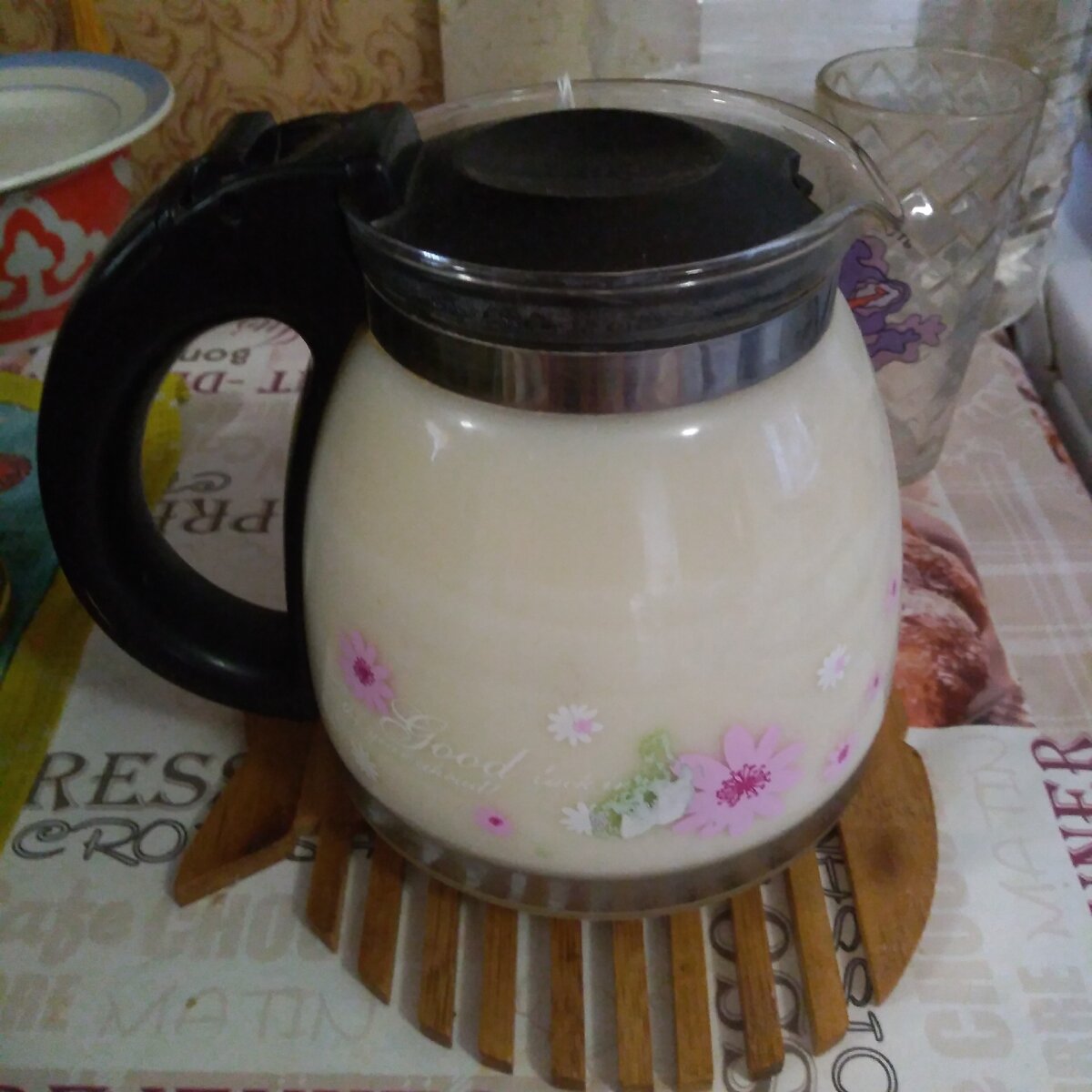 КБЖУ 1.5 л : 351/19.0/16.5/31.5