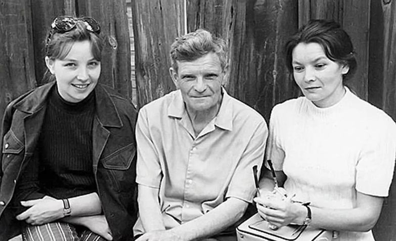 С родителями