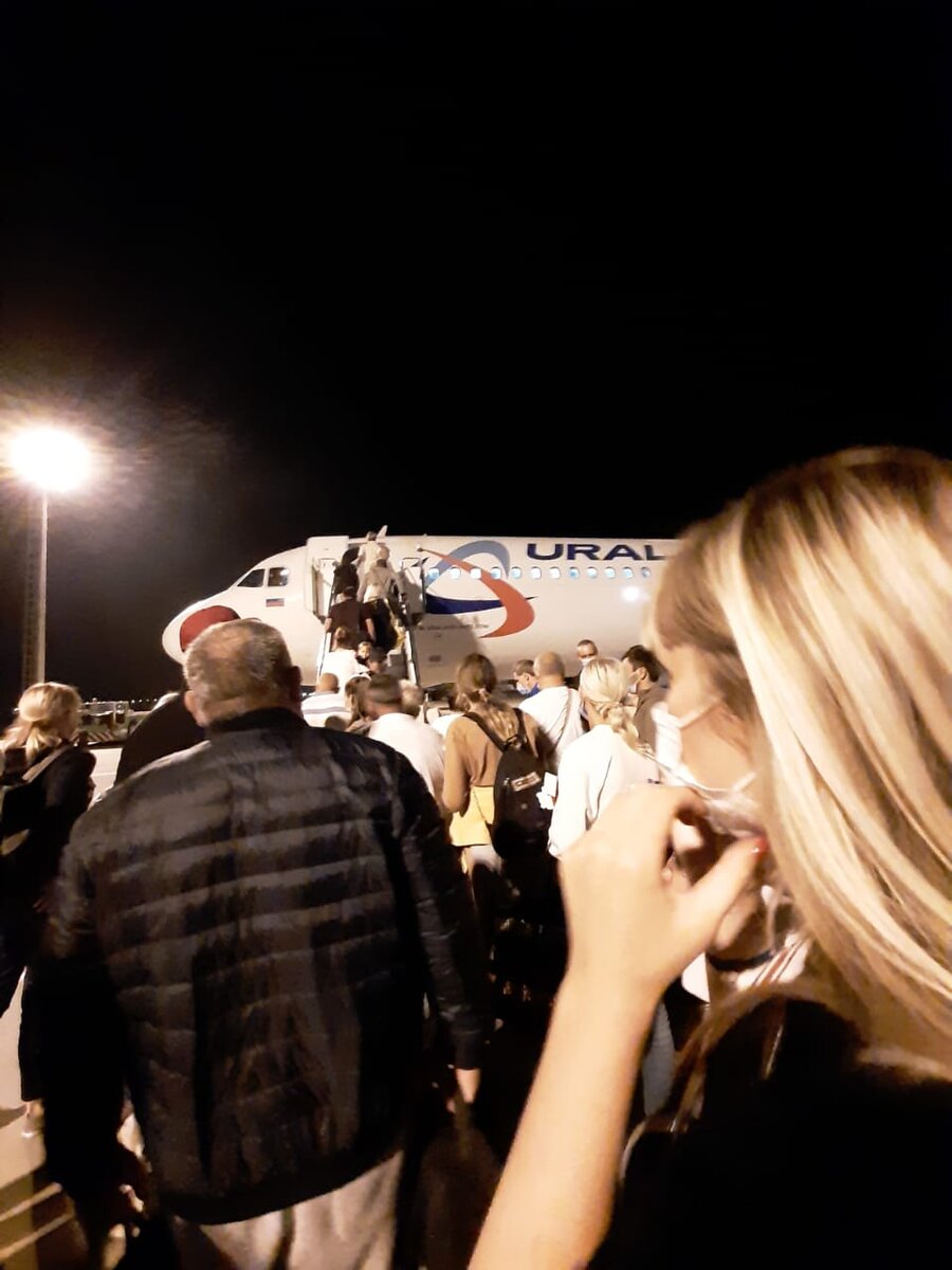 Аэропорт. ФОТОГРАФИИ ИЗ ЛИЧНОГО АРХИВА 