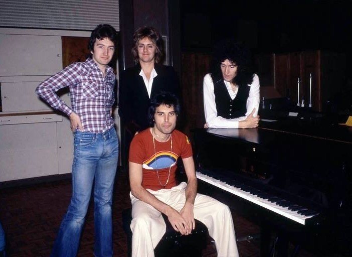 Участники Queen