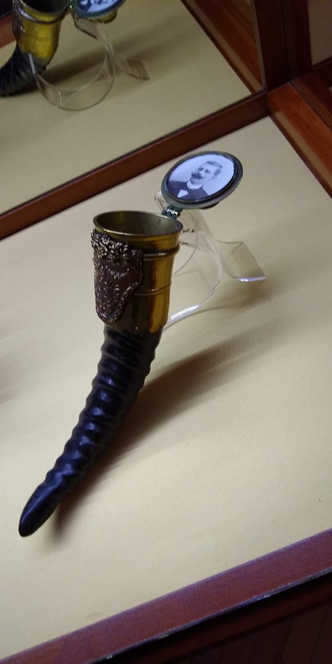 Подарок от дорогого мужа