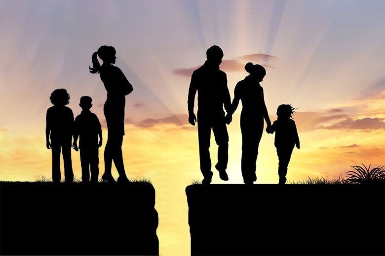 Фото: "Бәйләнештә".