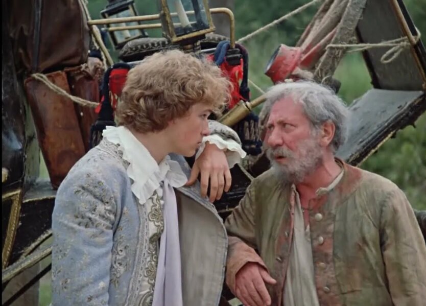 Формула любви. К\с Мосфильм. -"за десять дён одному не справиться тут помощник нужен- хомо сапиенс" (с)