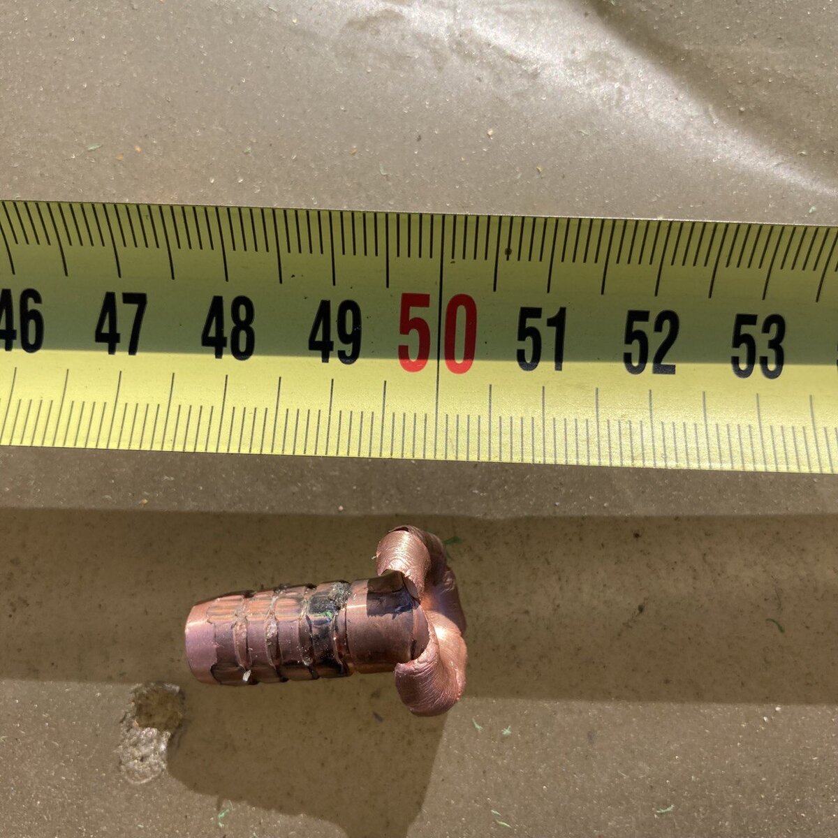 В геле пуля прошла 500 мм.


