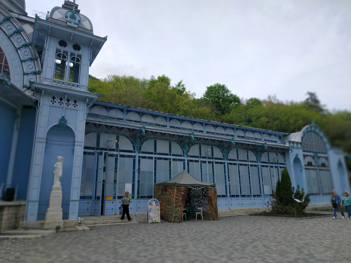 пушкинская галерея в железноводске фото