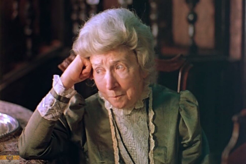 Как может актриса, в принципе не сыгравшая ни одной большой роли за всю свою многолетнюю театральную карьеру, стать любимицей многомилионной страны? А вот так! Если эта актриса – Рина Зеленая.