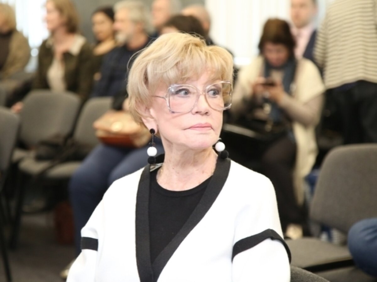     Вера Алентова Лилия Шарловская