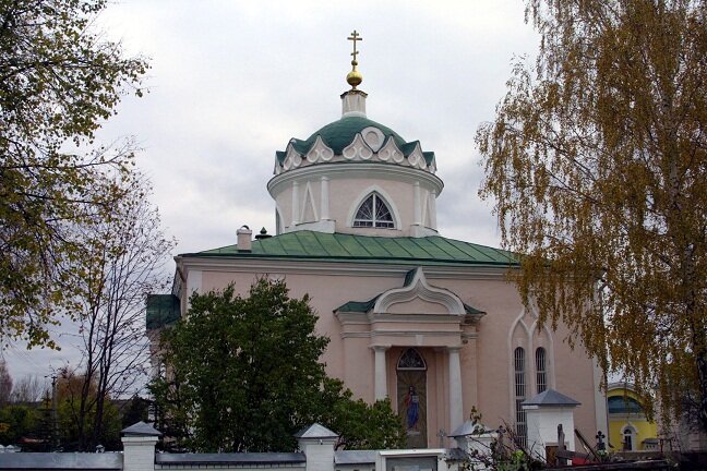 Храм в Перемилове. Фото автора.