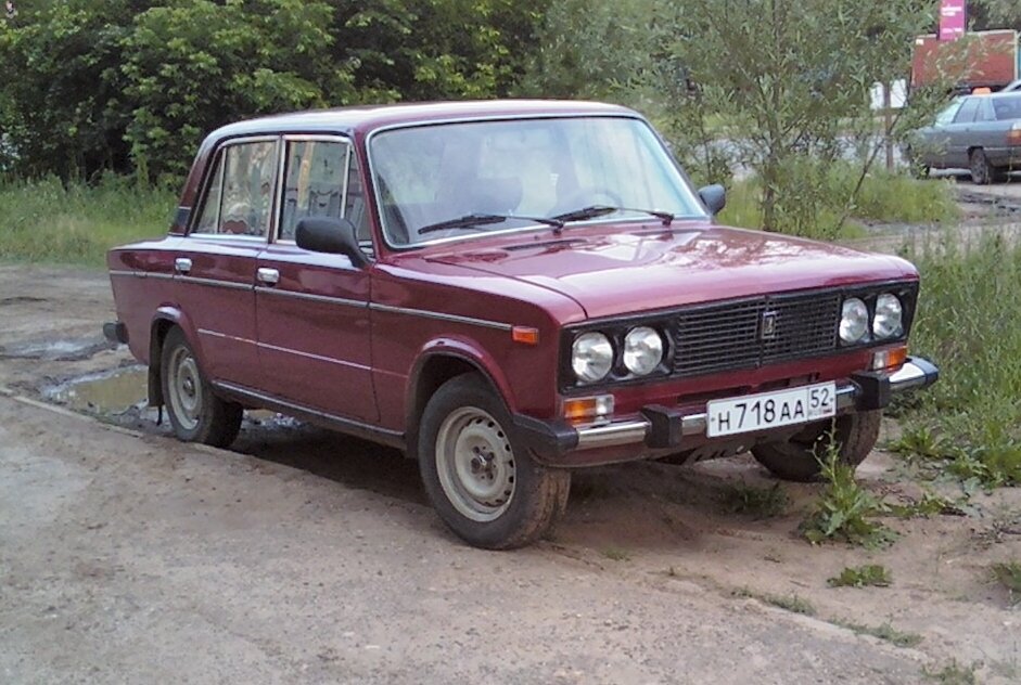 https://ru.wikipedia.org/wiki/Файл:VAZ-2106-red-2009.jpg