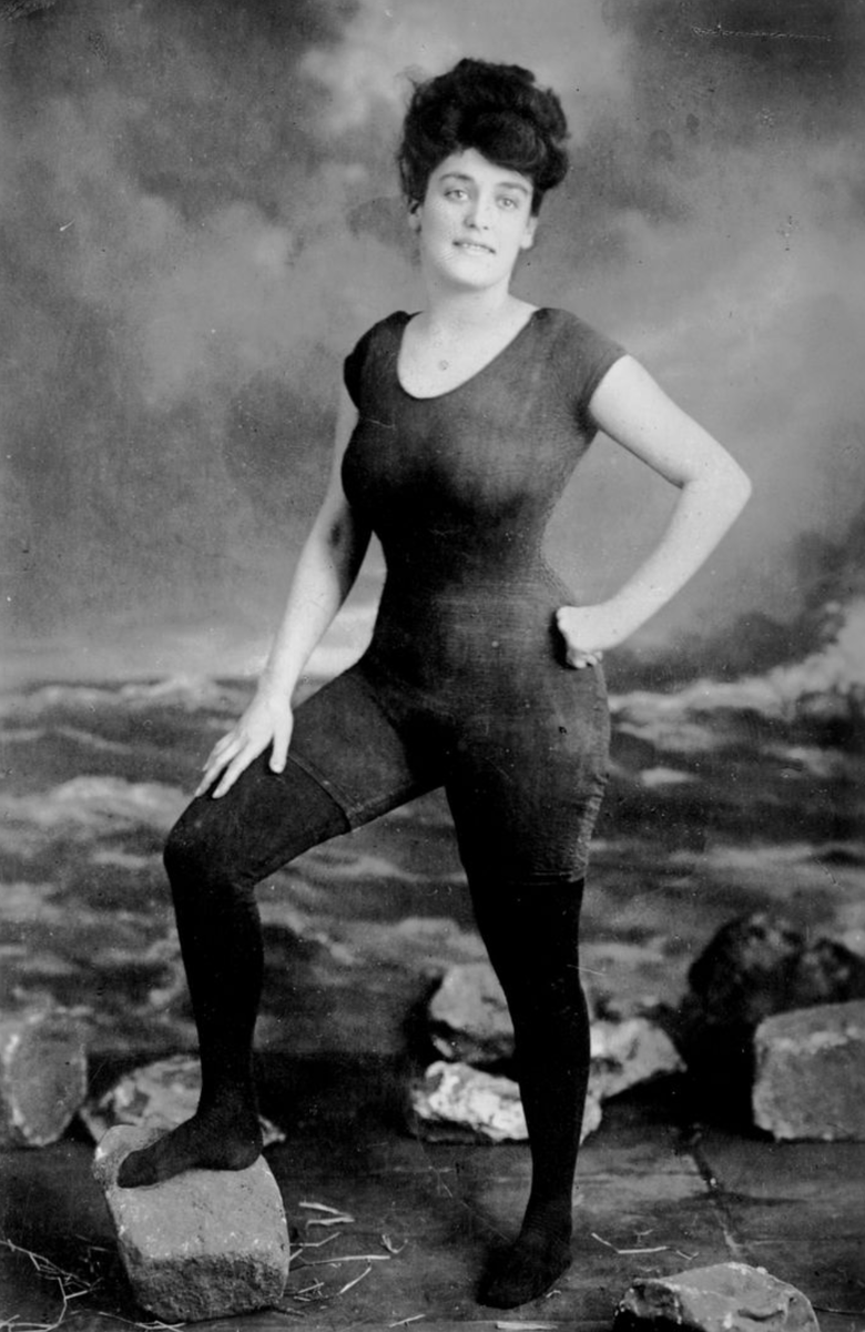 Аннет Келлерман на "скандальном фото"