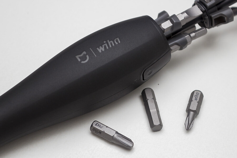 Реверсивная отвертка Xiaomi Mi x Wiha 8-in-1 Precision Screwdriver. (Источник: фото автора)