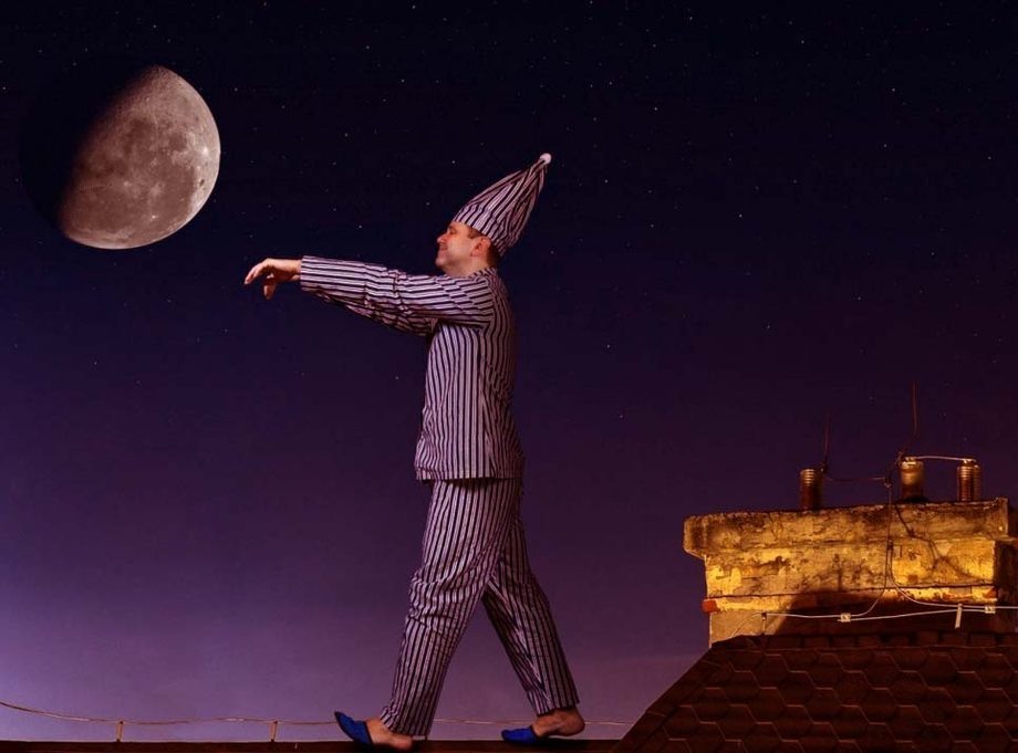 Если долго всматриваться в бездну, бездна начнет всматриваться в тебя