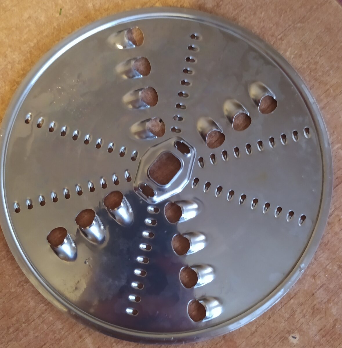 Крупный нож