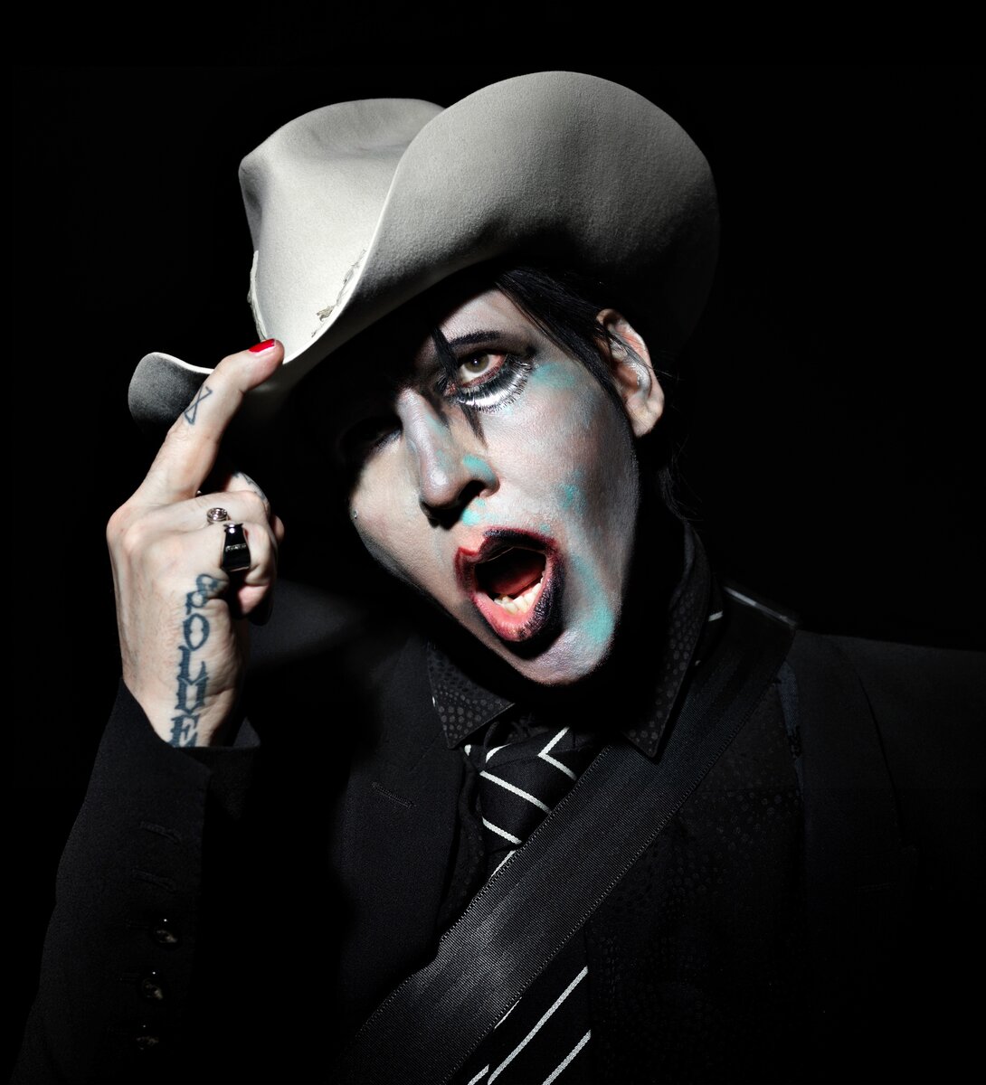 мэрилин мэнсон.